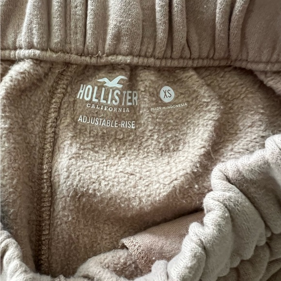 Hollister sweat pants - Picture 2 of 2